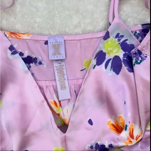 Savage X Fenty night blooms floral pink satin tie bow cami jogger pajama set - Picture 6 of 6